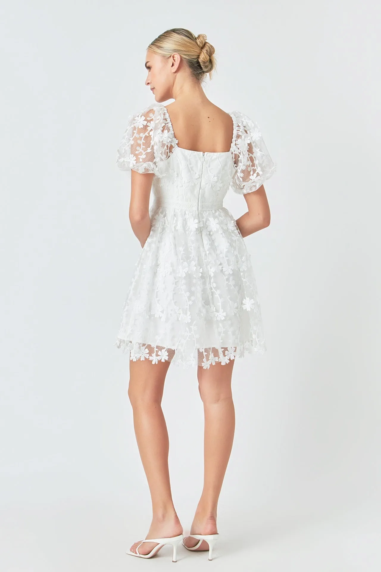 Endless Rose - Crochet Lace Bustier Puff Mini Dress