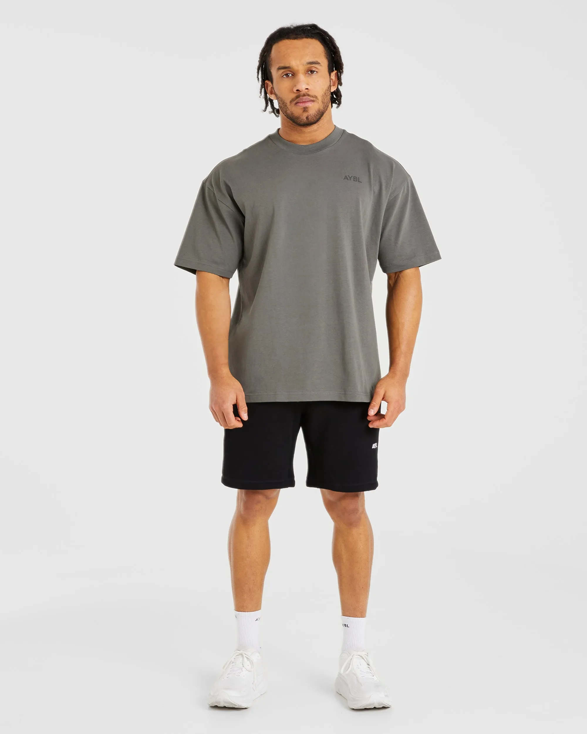 Essential 7" Shorts - Black