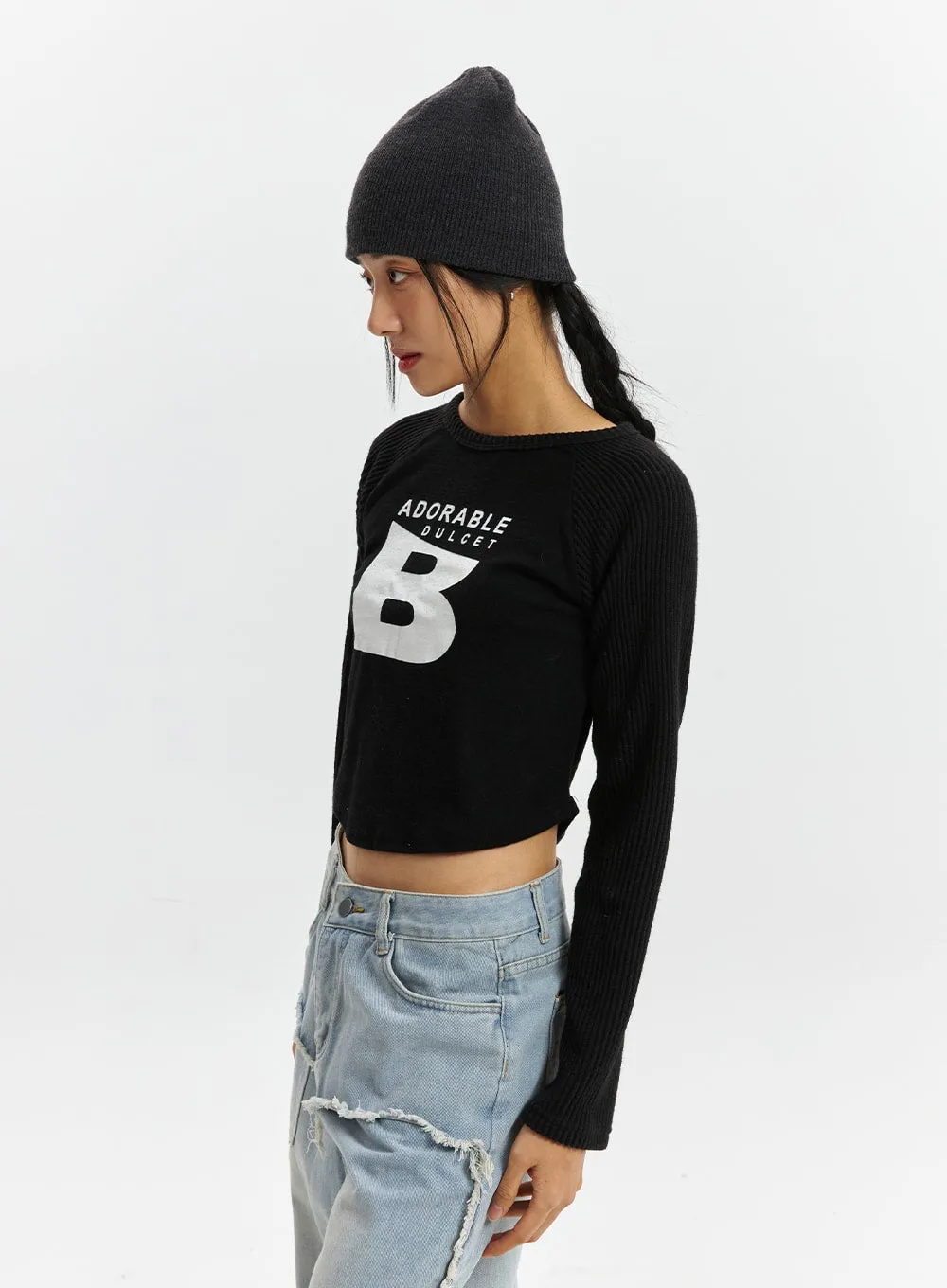 Graphic Lettering Long Sleeve Crop Top CD320