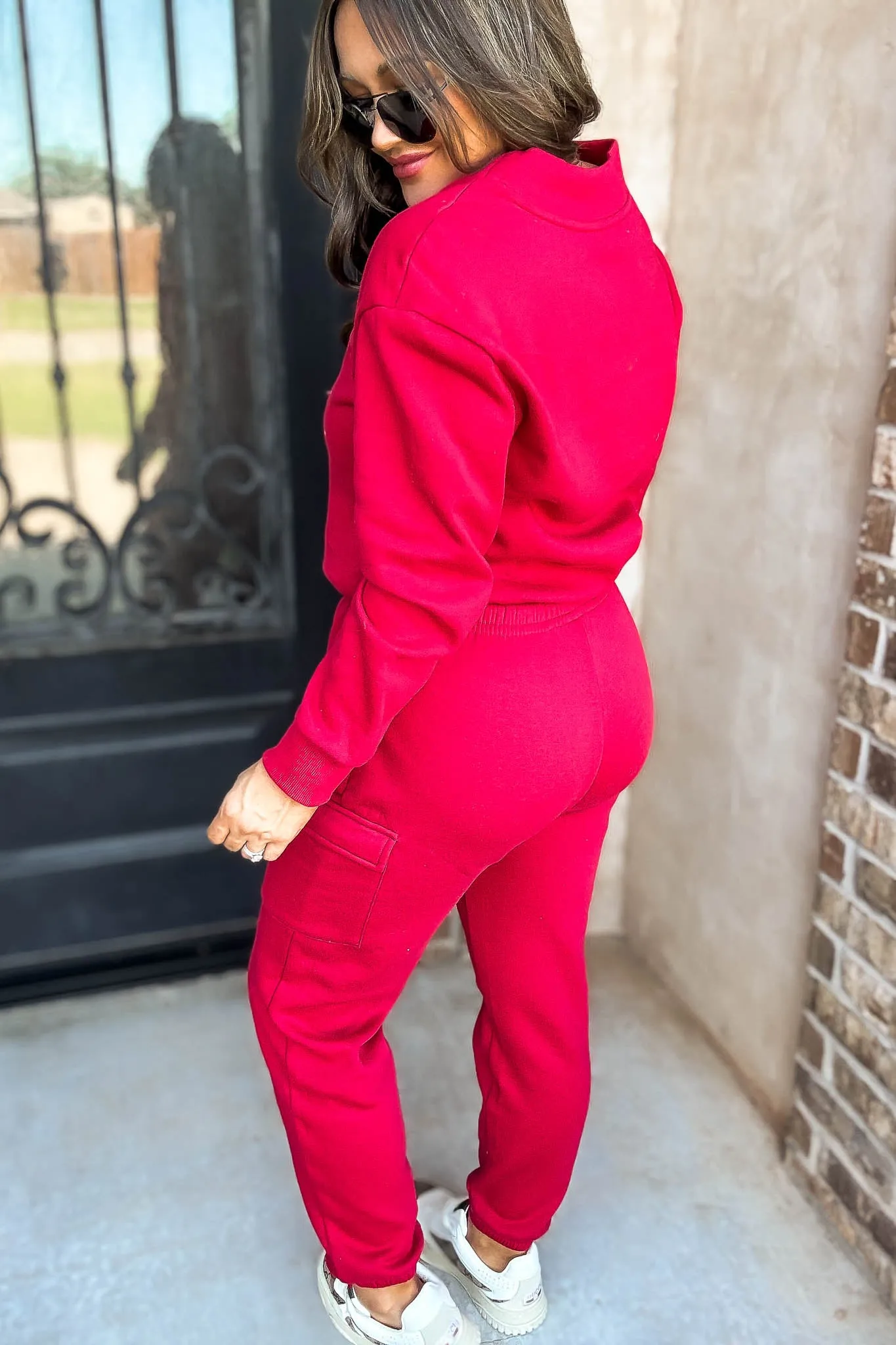 Level Up Red Relaxed Fleece Cargo Jogger Sweatpants