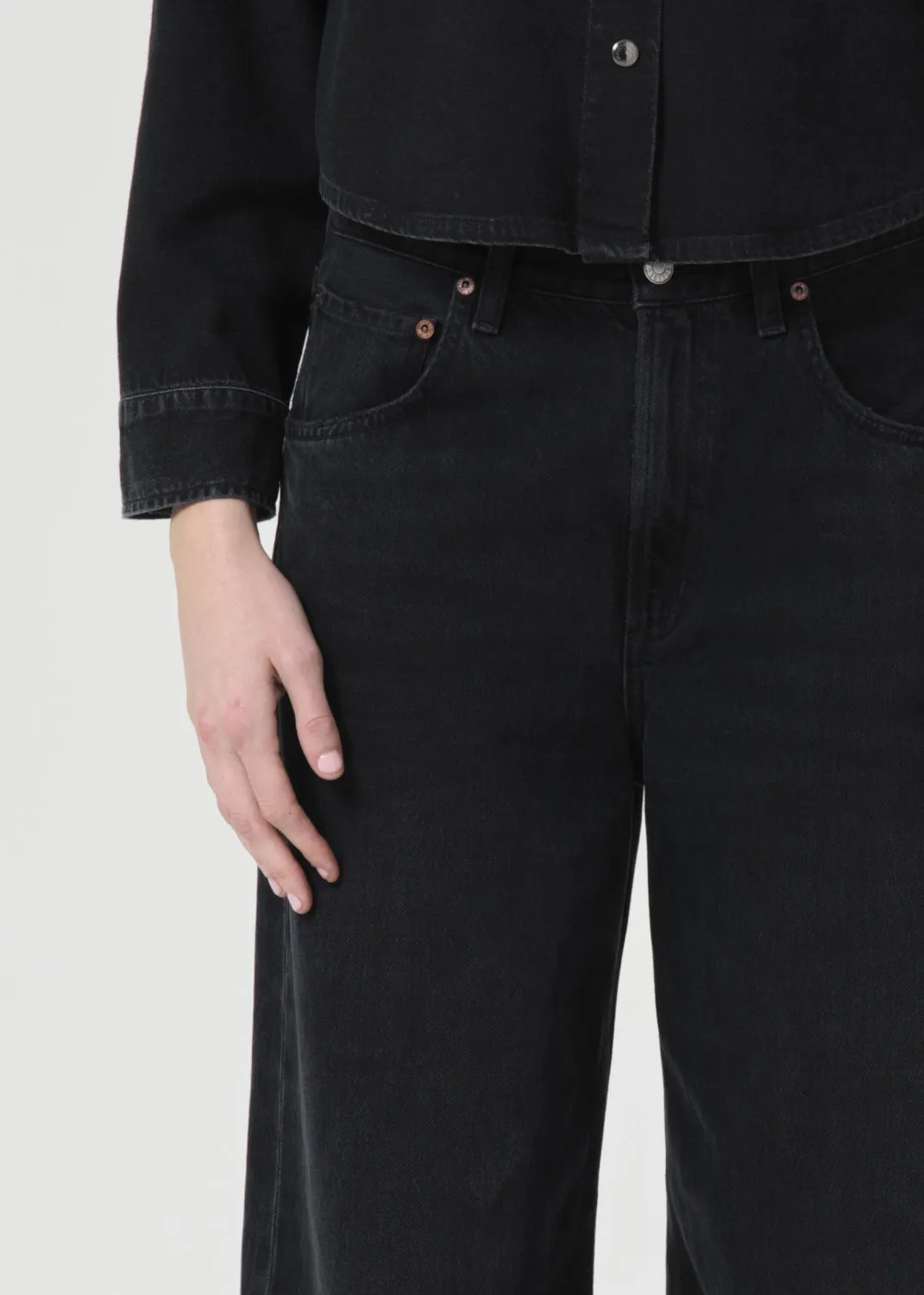 LOW CURVE JEAN