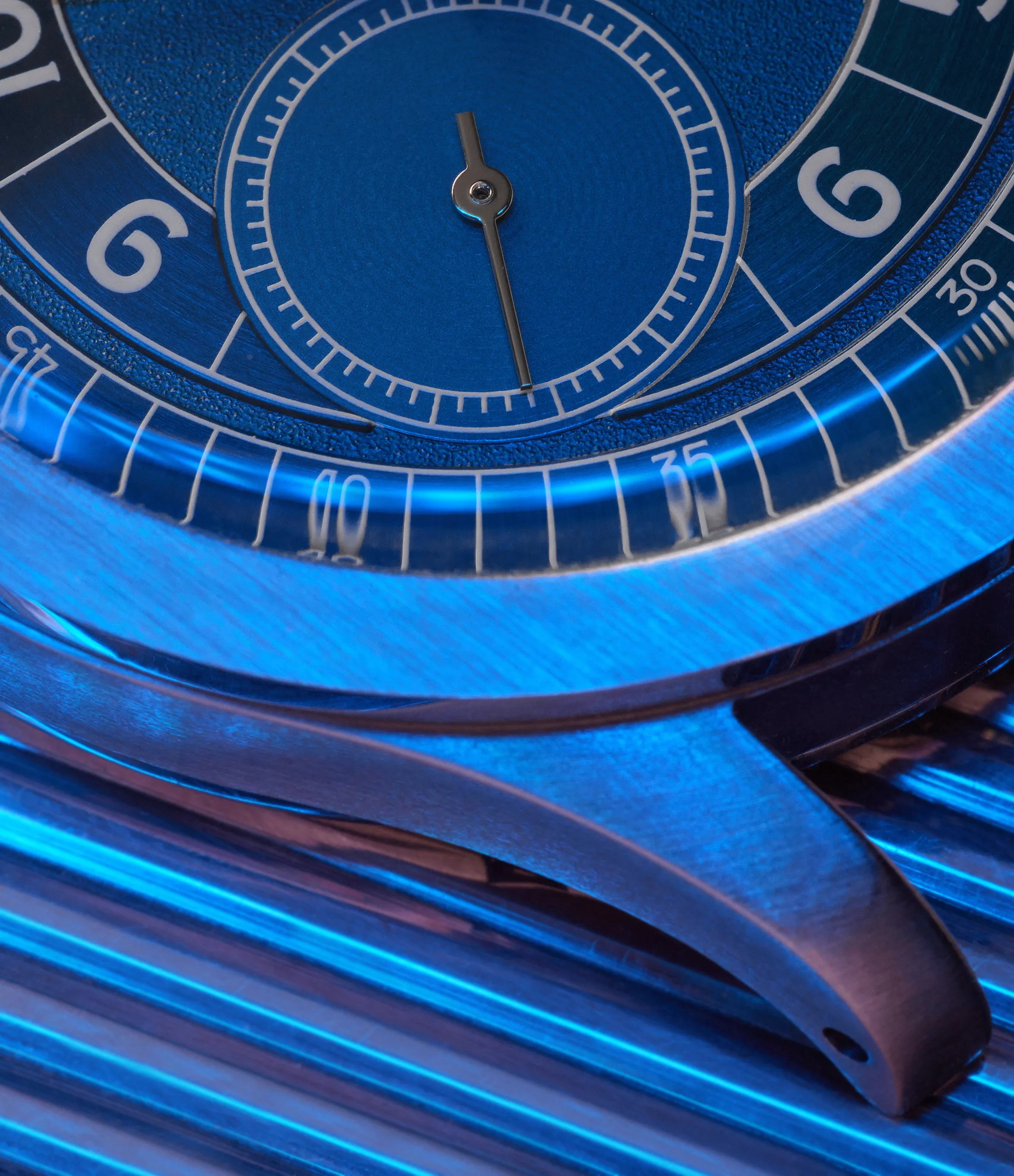 MR01 Blue Roulette |  Limited Edition for A Collected Man