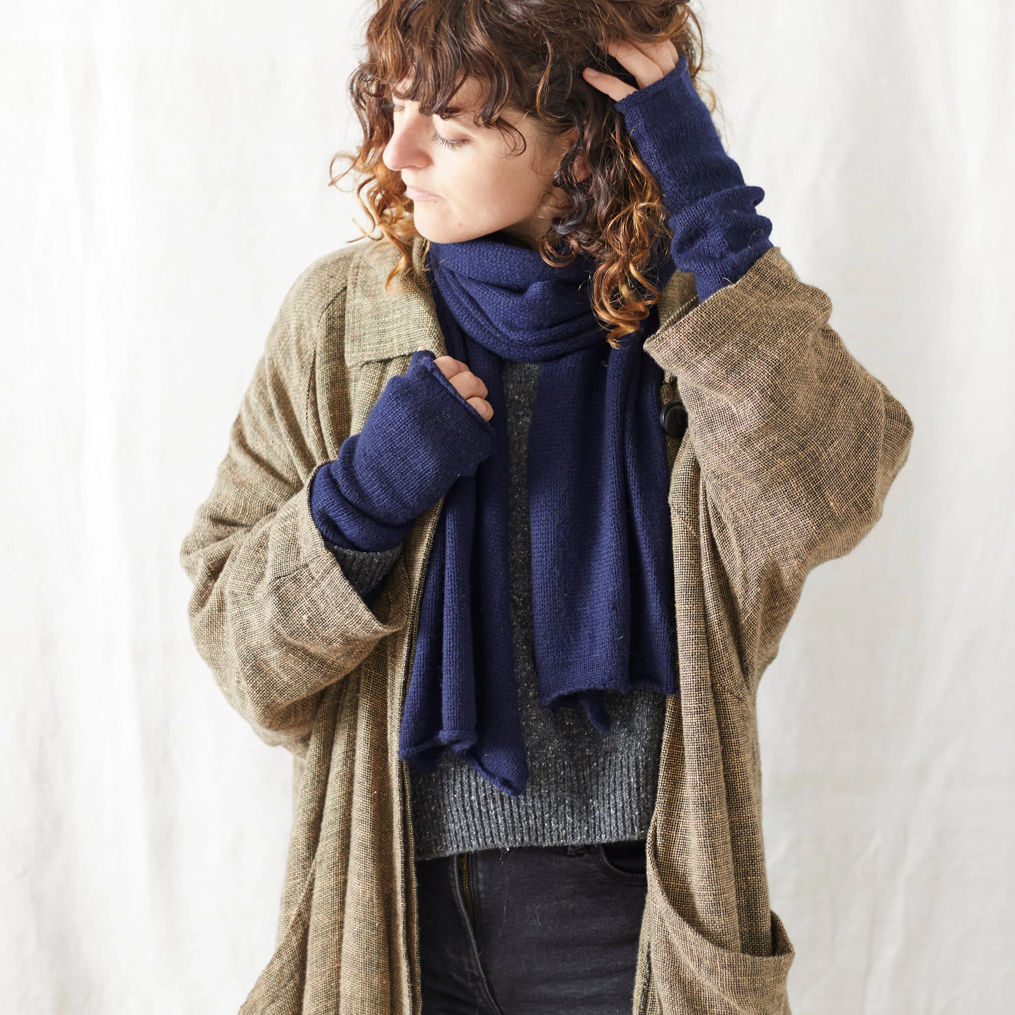 NACNU Unisex Luxury Merino Scarf (WS)