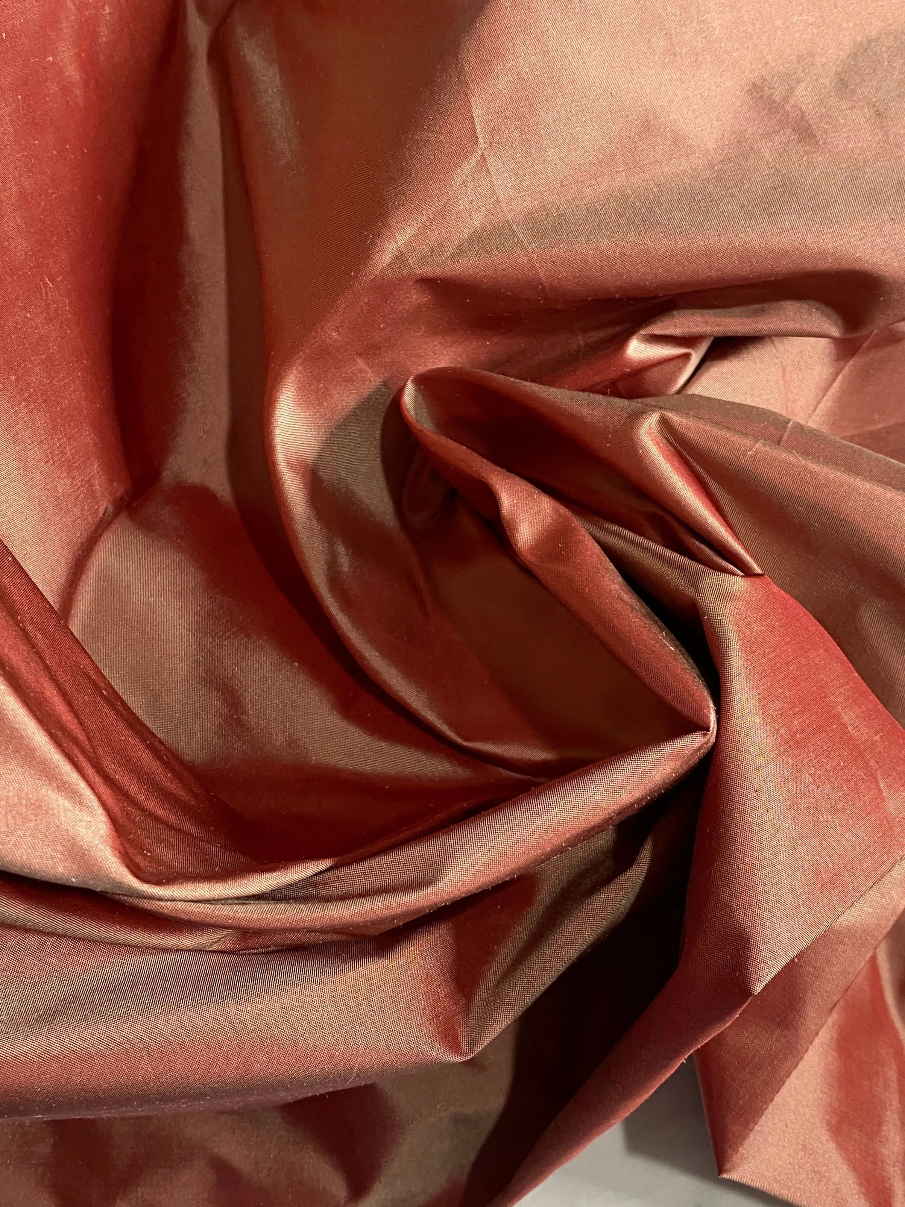 NEW Lady Lisa Designer 100% Silk Ultra Icy Red Taffeta Fabric