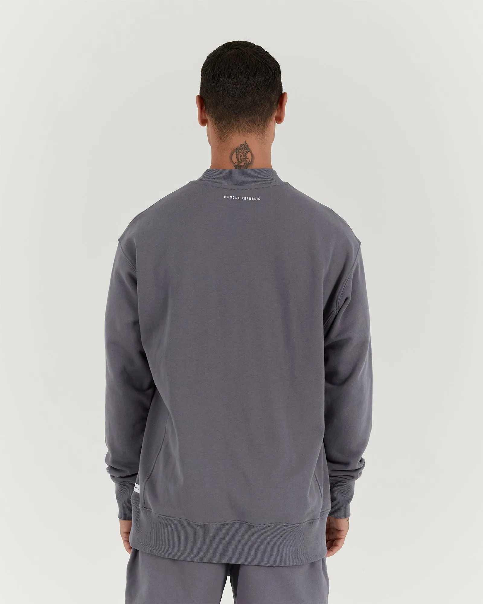 UNWIND CREW JUMPER - SHADOW