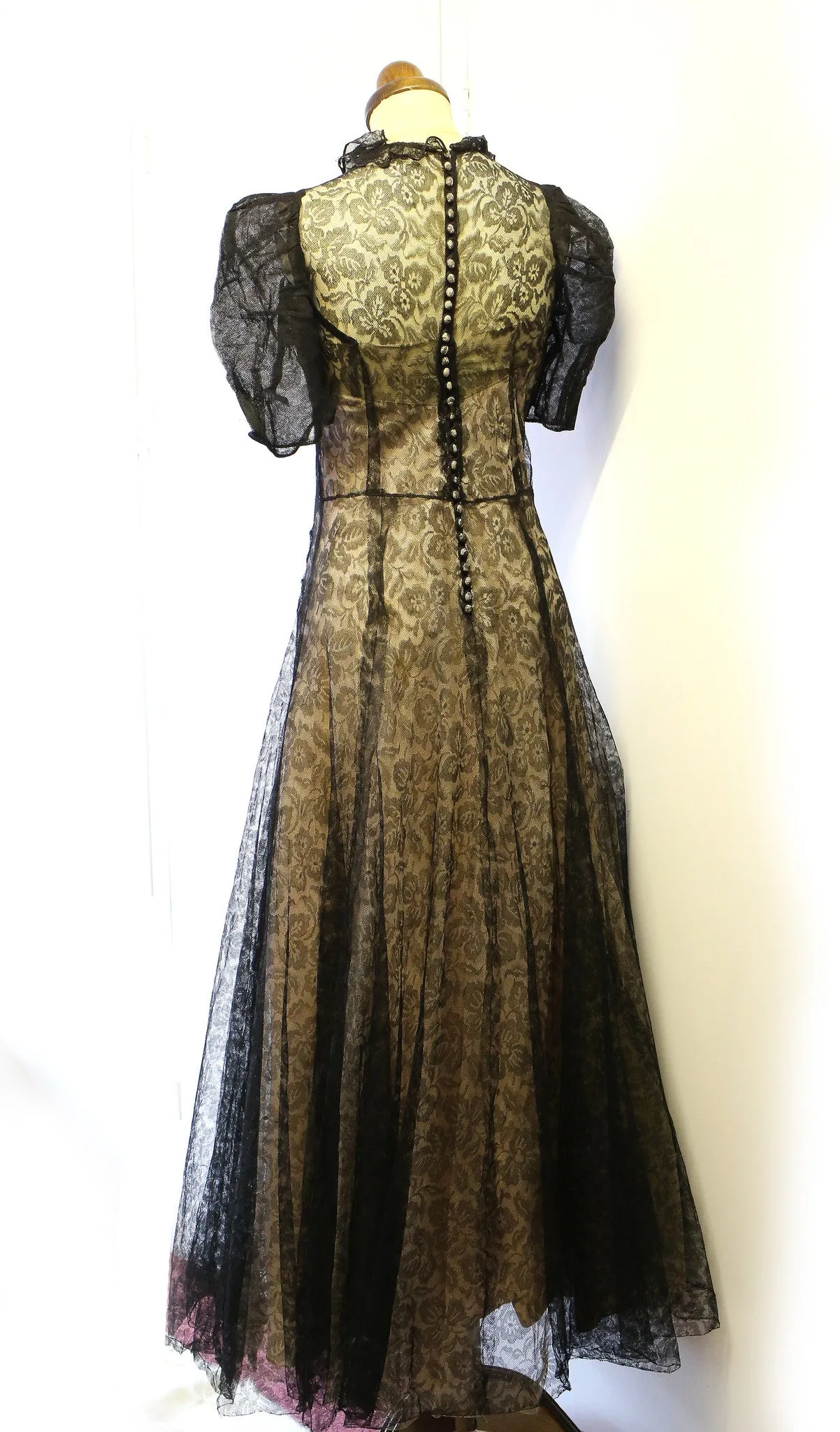 Vintage 1930s Black Lace Evening Dress