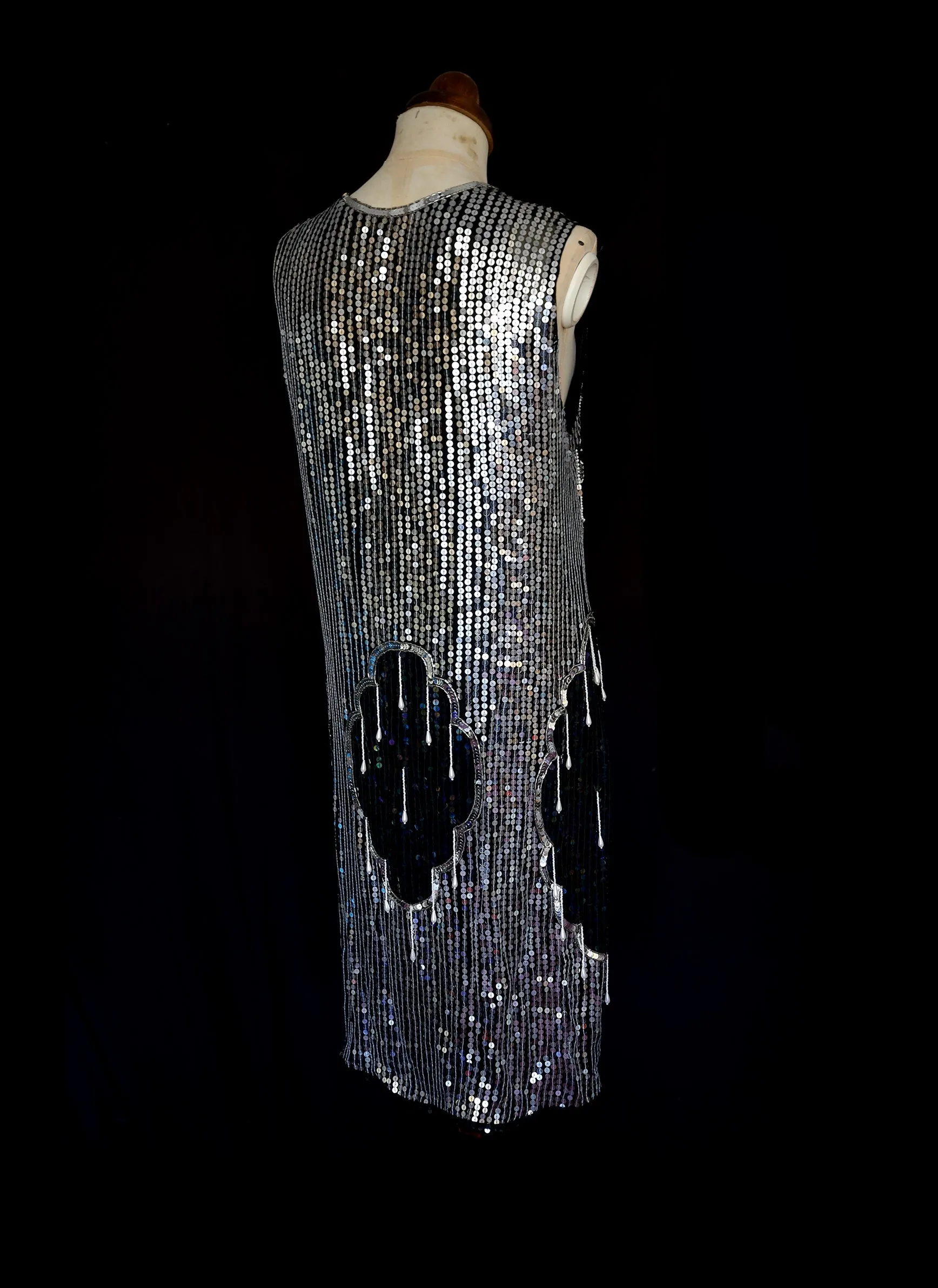 Vintage 80s Silver Sequin 20s Style Flapper Dress